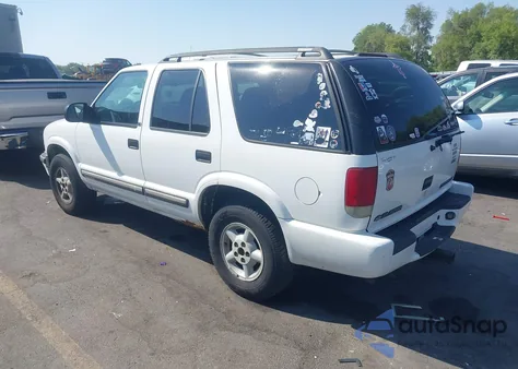 2001 Chevrolet Blazer Ls from USA, damaged, VIN 1GNDT13W112154101